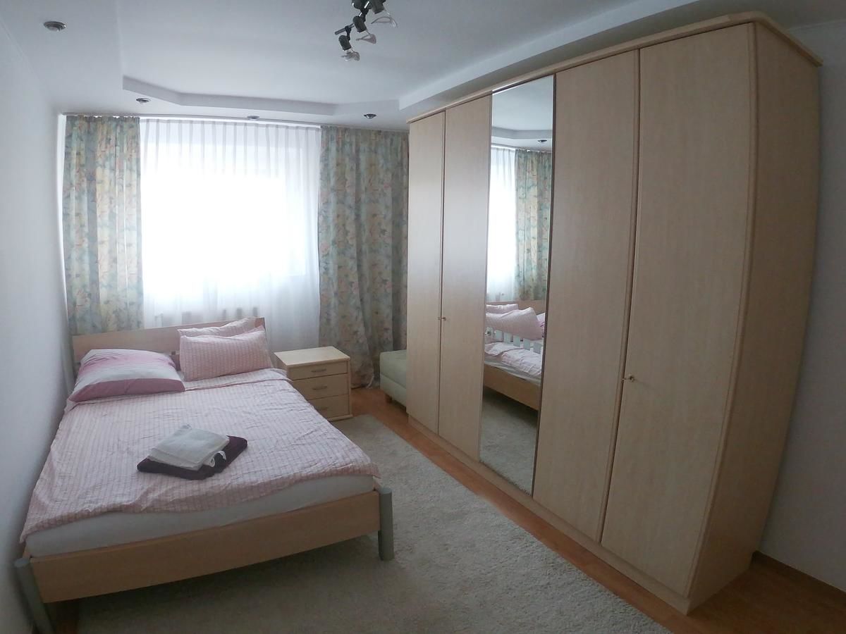 Отели типа «постель и завтрак» Casa Sannicolau Sînnicolau Mare-14
