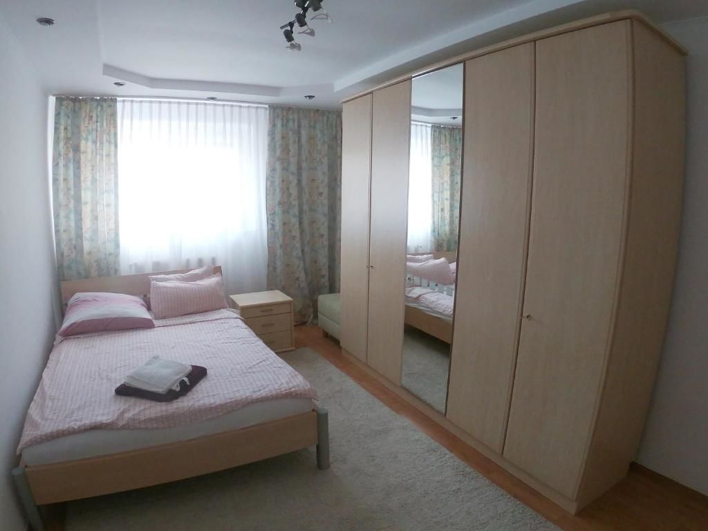 Отели типа «постель и завтрак» Casa Sannicolau Sînnicolau Mare-45